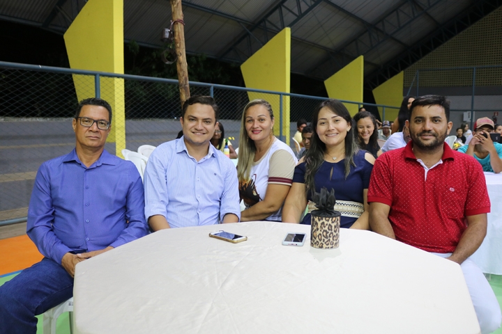 Presidente participa de Noite Cultural da Escola Jacaré Valente