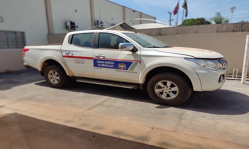 CÂMARA FAZ DOAÇÃO DE UM VEÍCULO AO PODER EXECUTIVO MUNICIPAL